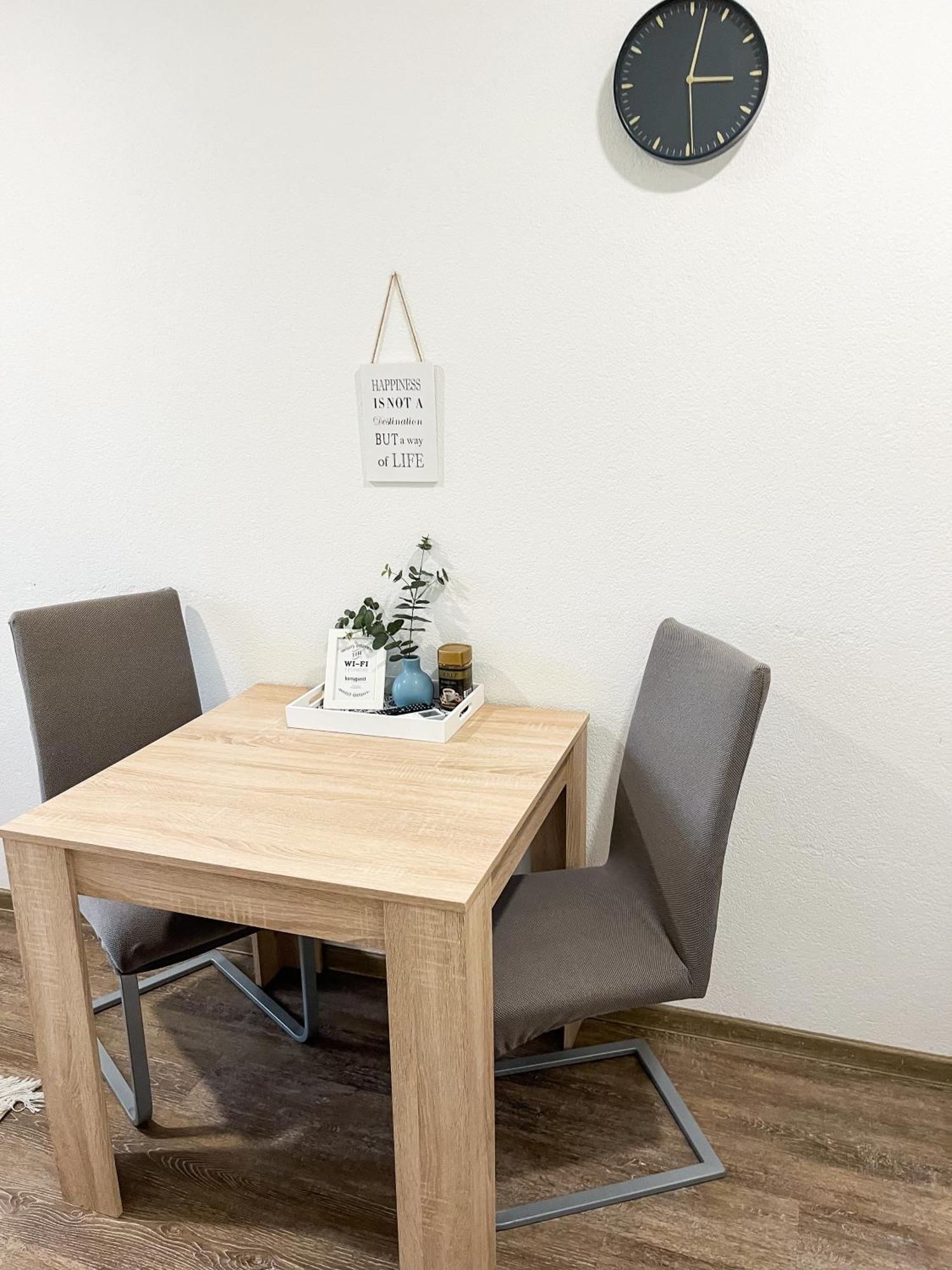 Anita'S Studio Apartments Ljubljana Extérieur photo